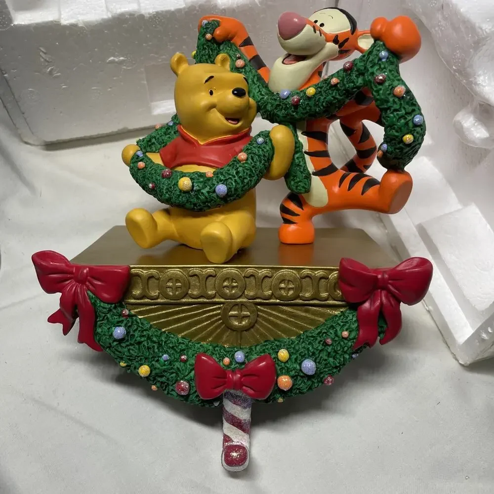 Disney Store Winnie Pooh & Tigger Christmas Stocking Holder Hanger Vtg w/Box